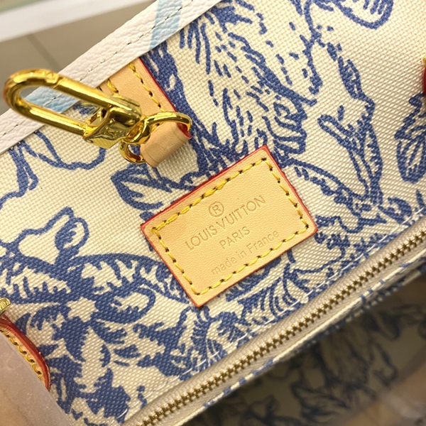 ルイヴィトンバッグ着用イメージ